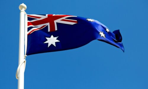 Governo australiano quer que big techs paguem veículos por notícias