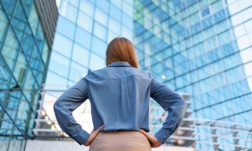 Maioria das mulheres líderes enfrentou barreiras de gênero na carreira
