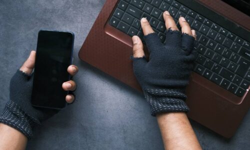 Nova lei amplia punições para furto de celulares e golpes digitais