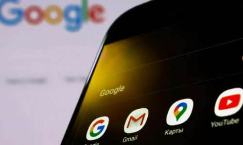 Investimentos em IA levam dona do Google a vender US$ 80 bilhões em ações