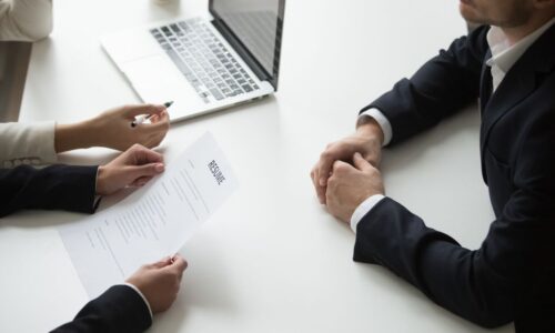 Saiba por que 27% dos brasileiros pretendem mudar de emprego