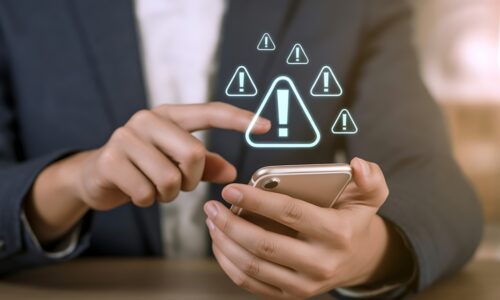 Criminosos simulam sites da Receita Federal para cobrar taxas falsas via Pix