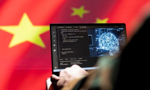 China rejeita desaceleração da IA, mas toma medidas para mantê-la sob controle