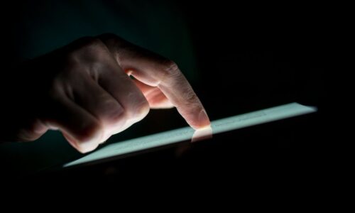 Falsa verificação contra robôs abre caminho para ataque a redes corporativas