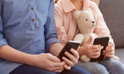 WhatsApp passa a permitir controle parental de contas de adolescentes no Brasil