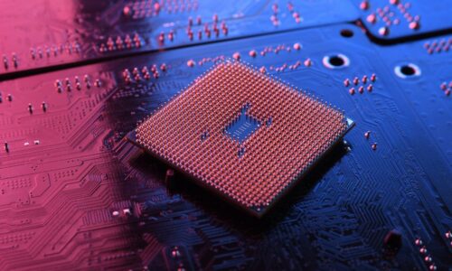 Parceria entre DeepSeek e Huawei mira alternativa a chips da Nvidia