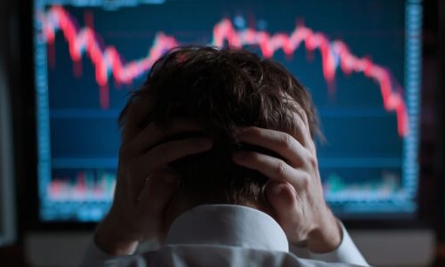 Falhas antigas em sistemas ampliam exposição do setor financeiro a ciberataques