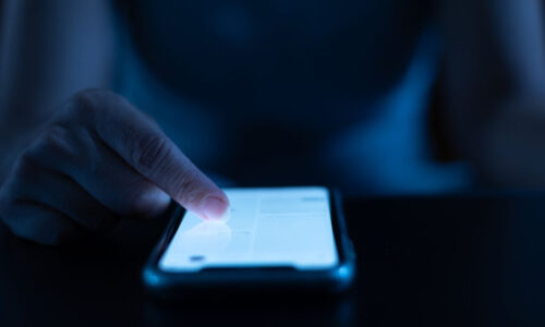 Criminosos usam uCreator para espionar celulares e roubar credenciais