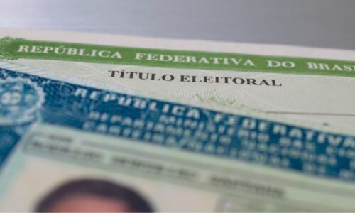 Golpe imita site do TSE para cobrar taxa para regularizar título de eleitor